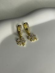 925 Ayar Gümüş Taşlı Yonca Figürlü Halka Küpe