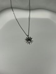 925 Ayar Gümüş Güneş Figürlü Kolye