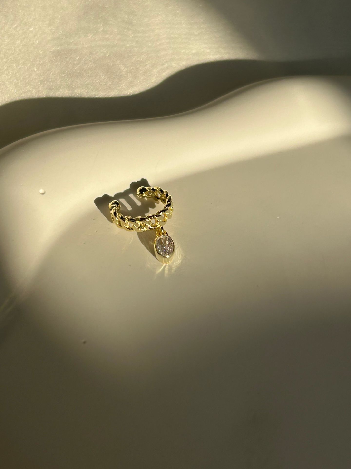 925 Ayar Gümüş Taşlı Kıkırdak Küpe